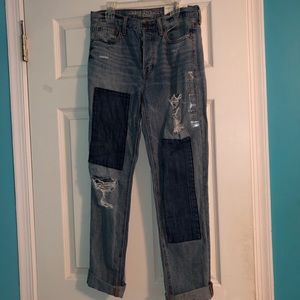 American Eagle mom jeans